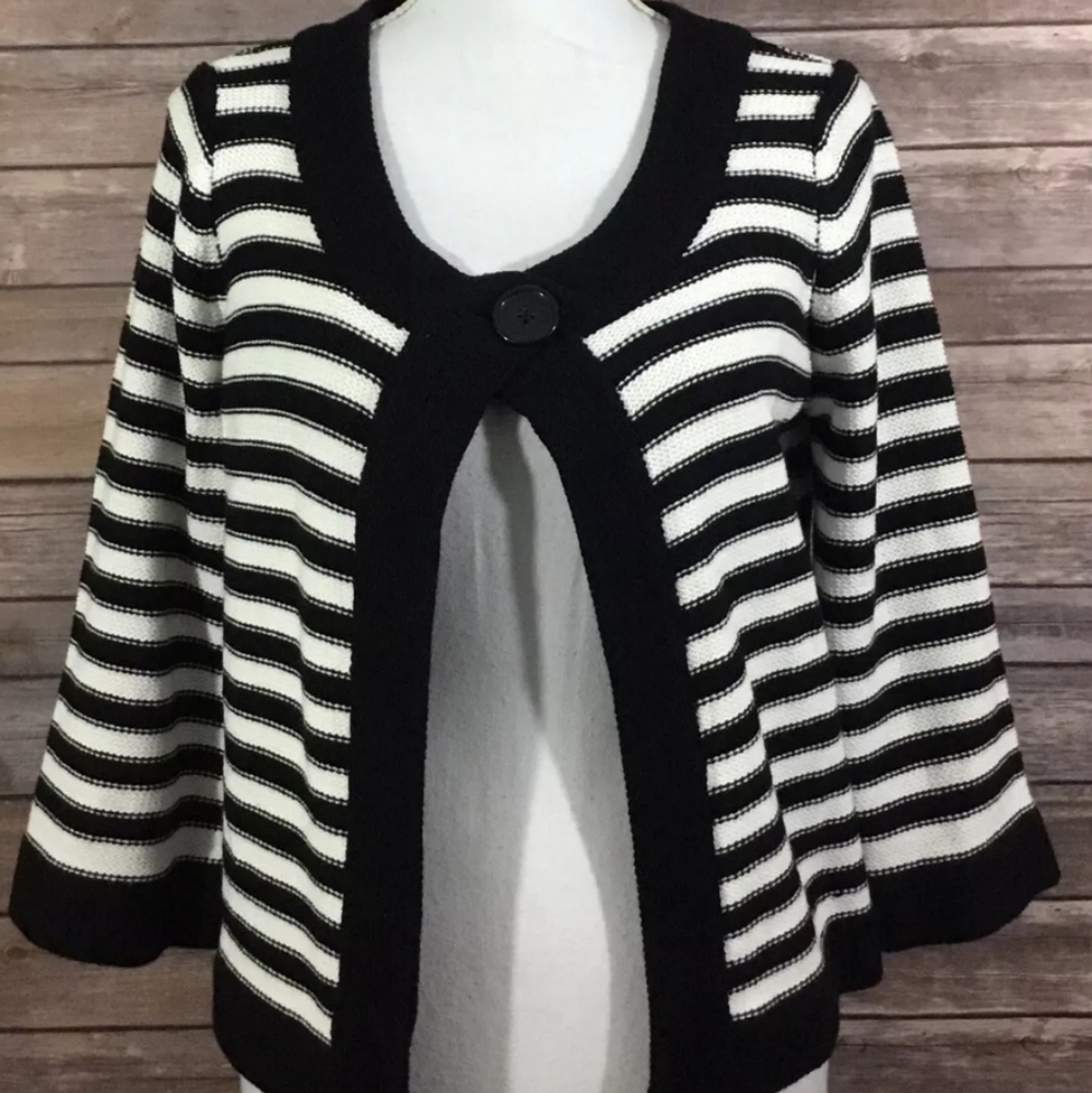 Croft & Barrow Black and White Striped Women's Cardigan Size PM